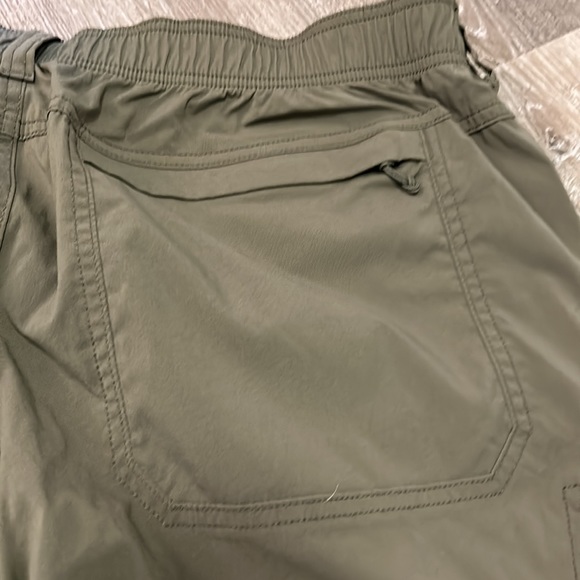 Duluth Trading Co - Picture 5 of 6